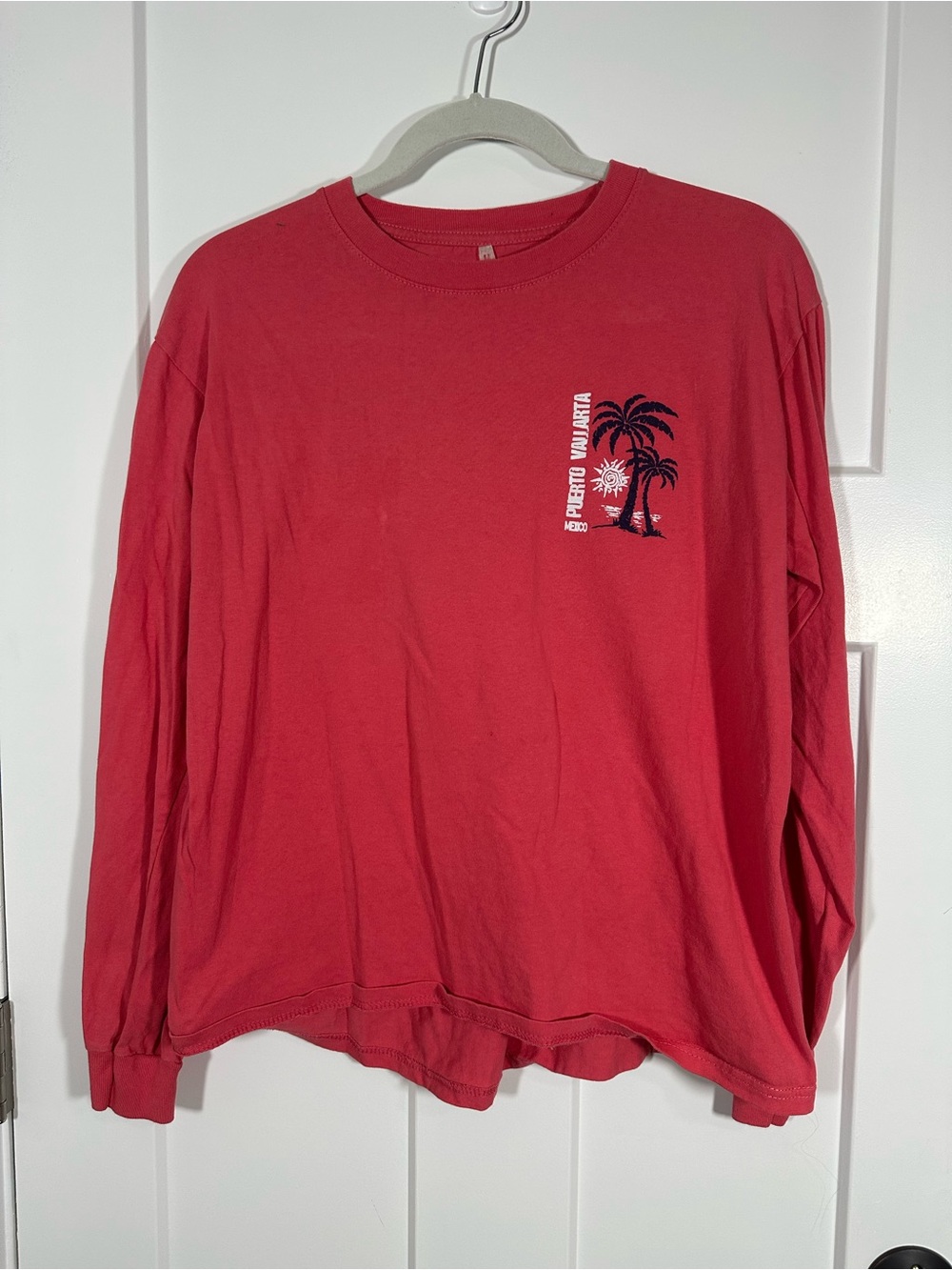 Red-Pink Long Sleeve Graphic Tee with Palm Tree Print